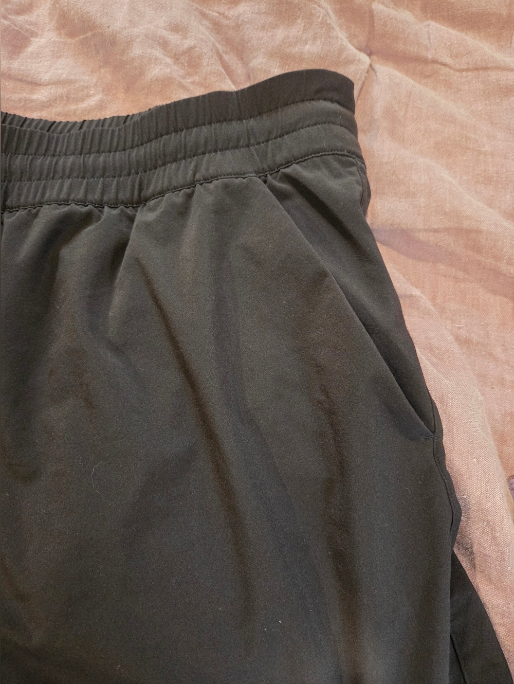 Athleta Weekender Mid Rise 3" Run Short - Picture 4 of 5